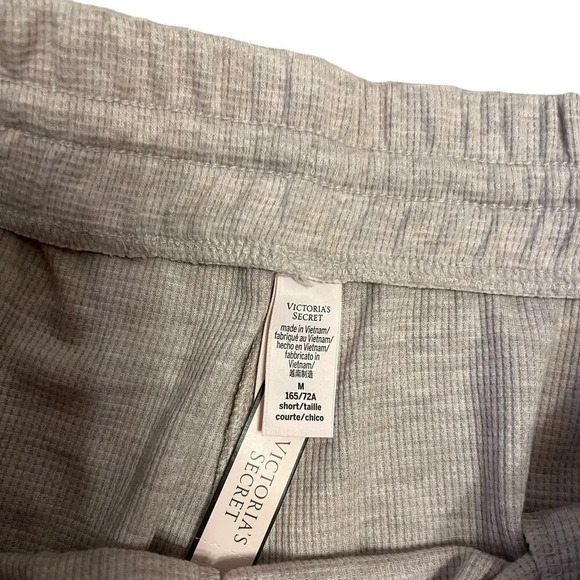 NWT Victoria's Secret Women's Medium Heather Gray Drawstring Jogger Sweatpants - Picture 2 of 3